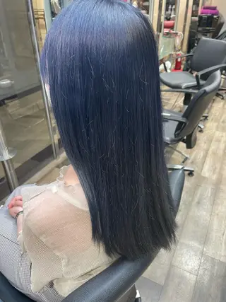 セミロング カラー 岬 弘人のヘアスタイル