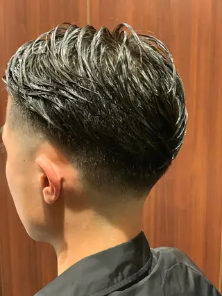 ショート メンズ 圓子 快のヘアスタイル