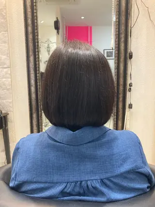 ショート hairroomsheeps所属・ハイトーン/ホワイト カラー/SHOKAのヘアスタイル