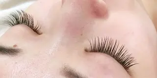 マツエク・マツパ Bruges 自由が丘のマツエク・マツパデザイン