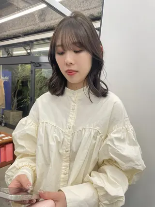 セミロング カラー レイヤーパーマ、ボブ 小須田ゆあのヘアスタイル