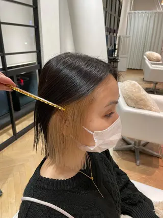 ショート カラー ELLE salon サエのヘアスタイル