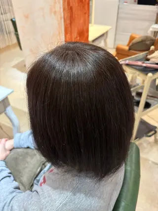 カラー 森山 実結のヘアスタイル