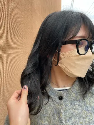 ミディアム カラー ヘアアレンジ Journey所属・政木 きららのヘアスタイル