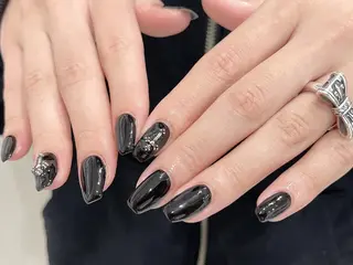 ネイル ki🍒🍒 ki ツルツルネイルのネイルデザイン