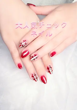 ネイル pink ladyサロン所属・べ にのネイルデザイン