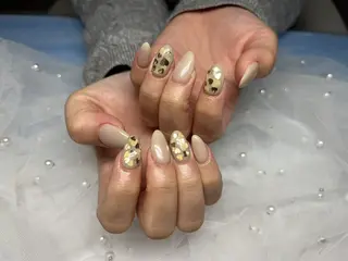 ネイル Alre nail「アルラ」所属・enRich レイリのネイルデザイン