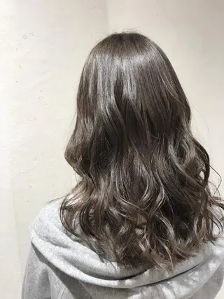 ミディアム カラー filo by　Feria所属・filo   渋谷 Gishiのヘアスタイル