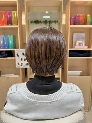 ショート 梅本 夢香のヘアスタイル