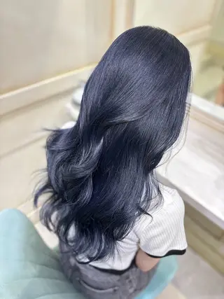 ロング カラー い とのヘアスタイル