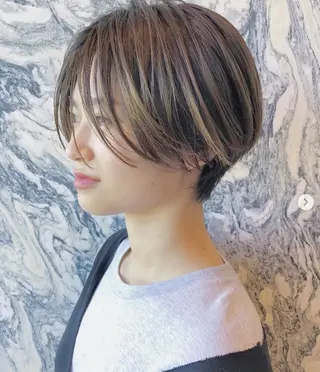 ショート カラー 飯村 奎太のヘアスタイル