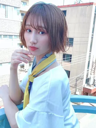 ミディアム カラー パーマ ヘアアレンジ 公式 Ease by amble luxeのヘアスタイル