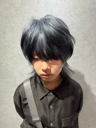 ショート カラー ハイトーン/レイヤー /ウルフ⭐️永田⭐️のヘアスタイル