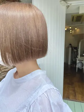 ショート カラー 近藤 若菜のヘアスタイル