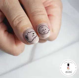 ネイル mimi 高石桃朱のネイルデザイン