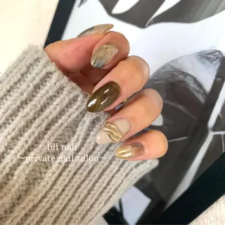 ミディアム pllia beautyのネイルデザイン