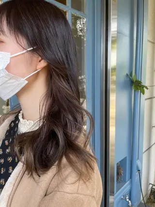 ロング ブリーチ毛矯正.髪質 改善.髪にドラマをのヘアスタイル