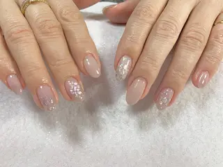 ネイル 手塚 里奈のネイルデザイン