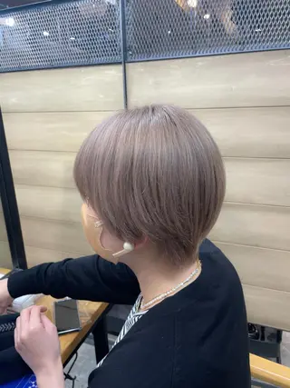 ショート カラー youres hair 髪質改善トリートメント&ヘッドスパ  新宿三丁目店【ユアーズヘア】所属・🦋透明感カラー 👑NODOKA🦋のヘアスタイル