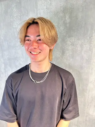 ショート メンズ become men's hair 名駅店所属・名駅/フェザーパーマ 韓国ヘア/森岡のヘアスタイル