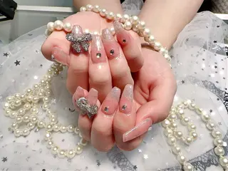 ネイル MUSES  NAIL  SALON所属・MUSES ネイルのネイルデザイン