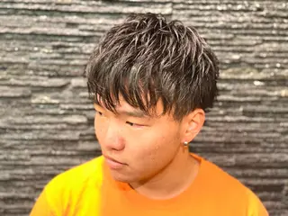 ミディアム メンズ HIRO GINZA 池袋東口店所属・林田 龍明のヘアスタイル