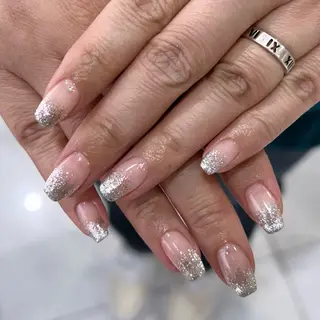 ネイル 狭間 GRANBEAUTYのネイルデザイン