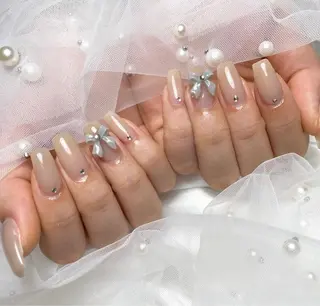 ネイル Miouミオン ネイルサロンのネイルデザイン