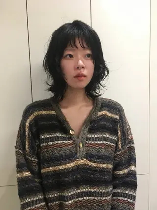 セミロング natsuki /HUI 金山のヘアスタイル