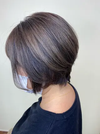 ショート カラー ✴︎ヒラガカナ✴︎ ECLAT HAIRのヘアスタイル