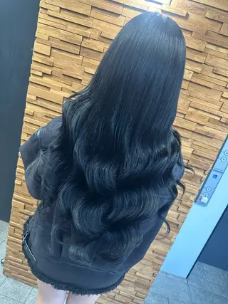ロング 横浜Lapisあゆみ 艶髪/シールエクステのヘアスタイル