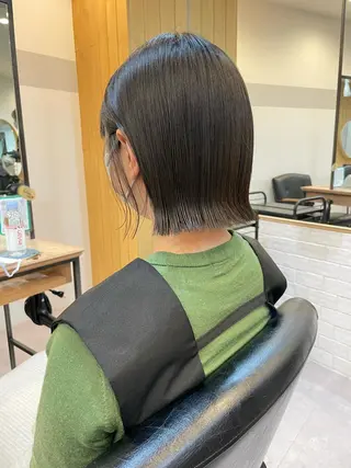 ショート カラー akane .のヘアスタイル