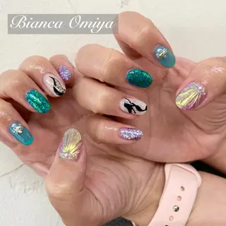 ネイル ビアンカ大宮 店長 モリサワレイラのネイルデザイン