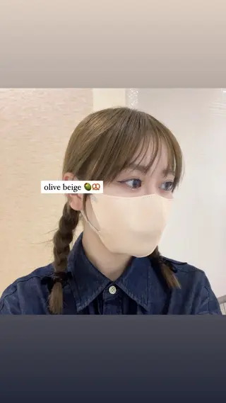 ミディアム カラー Henrietta  自由が丘所属・ベージュ/ブリーチ無 し/透明感/yukiのヘアスタイル