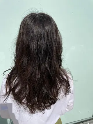 ロング パーマ 原 萌香のヘアスタイル