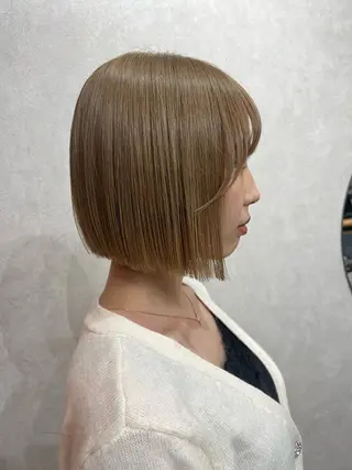 ショート maya レイヤーカットのヘアスタイル