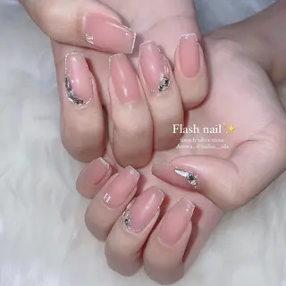 ネイル Arowa 伊田のネイルデザイン