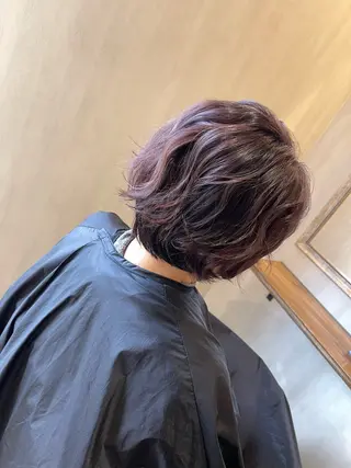 ショート カラー marou 新柏のヘアスタイル