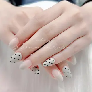 ネイル キャンアイレッシー 新小岩のネイルデザイン