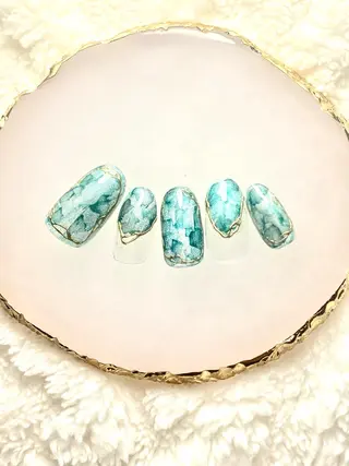 ネイル 7e. Nailのネイルデザイン