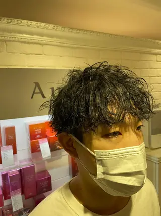 パーマ メンズ センターパート 川島爽楽のヘアスタイル