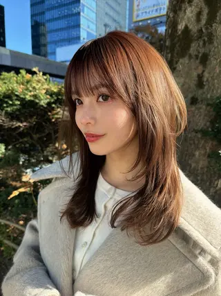 セミロング 韓国レイヤー/透明感 /アジキのヘアスタイル