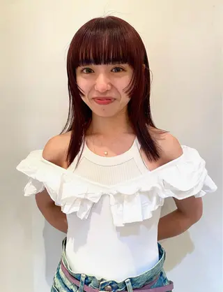 ミディアム Tomoka🐶🌟 似合わせカット✂︎のヘアスタイル