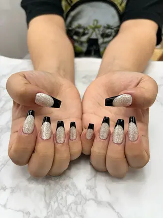 ネイル éclat-nail salon-所属・松本 ゆみかのネイルデザイン