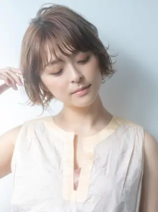 ショート カラー 🎀ハイトーン/レイ ヤー/Reina🎀のヘアスタイル