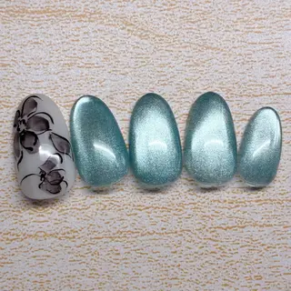 ネイル ネイルサロン Lietoのネイルデザイン