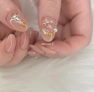 ミディアム カラー ネイル be-cares beauty(豊川店のネイルデザイン