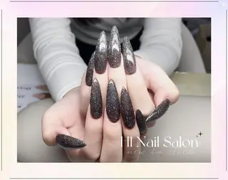 ロング H1 ネイル サロンのネイルデザイン