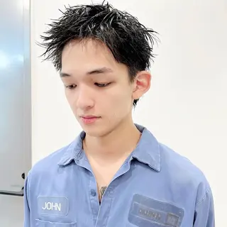 メンズ アラキチヒロ THE REMMYのヘアスタイル