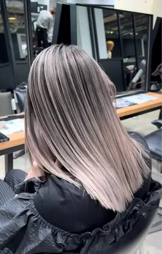 カラー 池袋パーマ、バレイヤ ージュ特化YUUKIのヘアスタイル